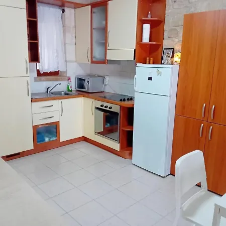 Holiday home Tabos 1 *